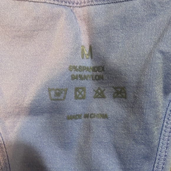 NVGTN - Periwinkle Legacy Sport Seamless Bra 
Size - M 
NWT - Picture 3 of 3